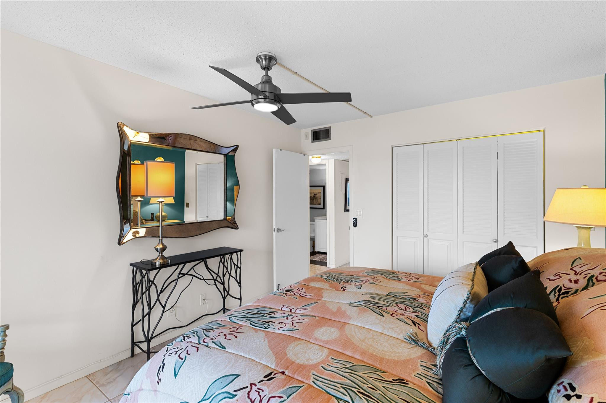 GRANTHAM F CONDO - Residential