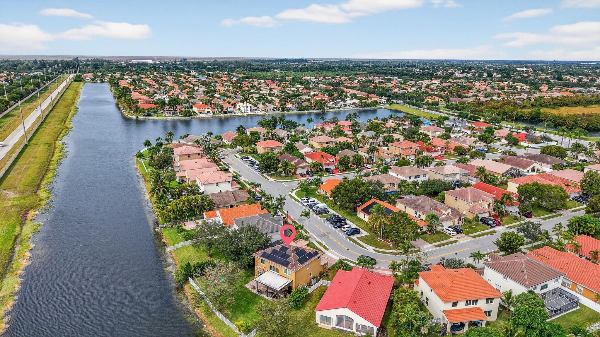 Encantada - Residential