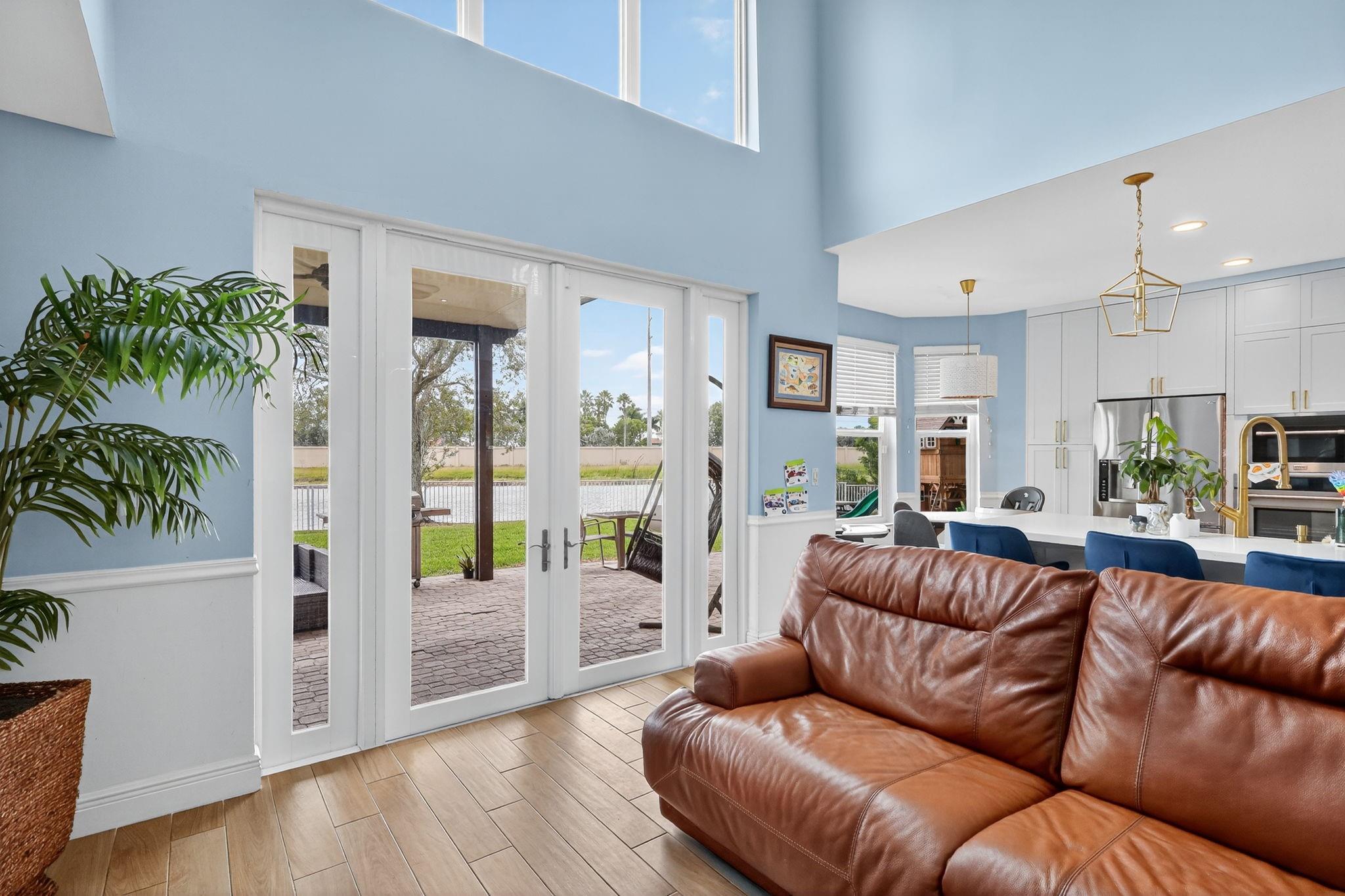 Encantada - Residential