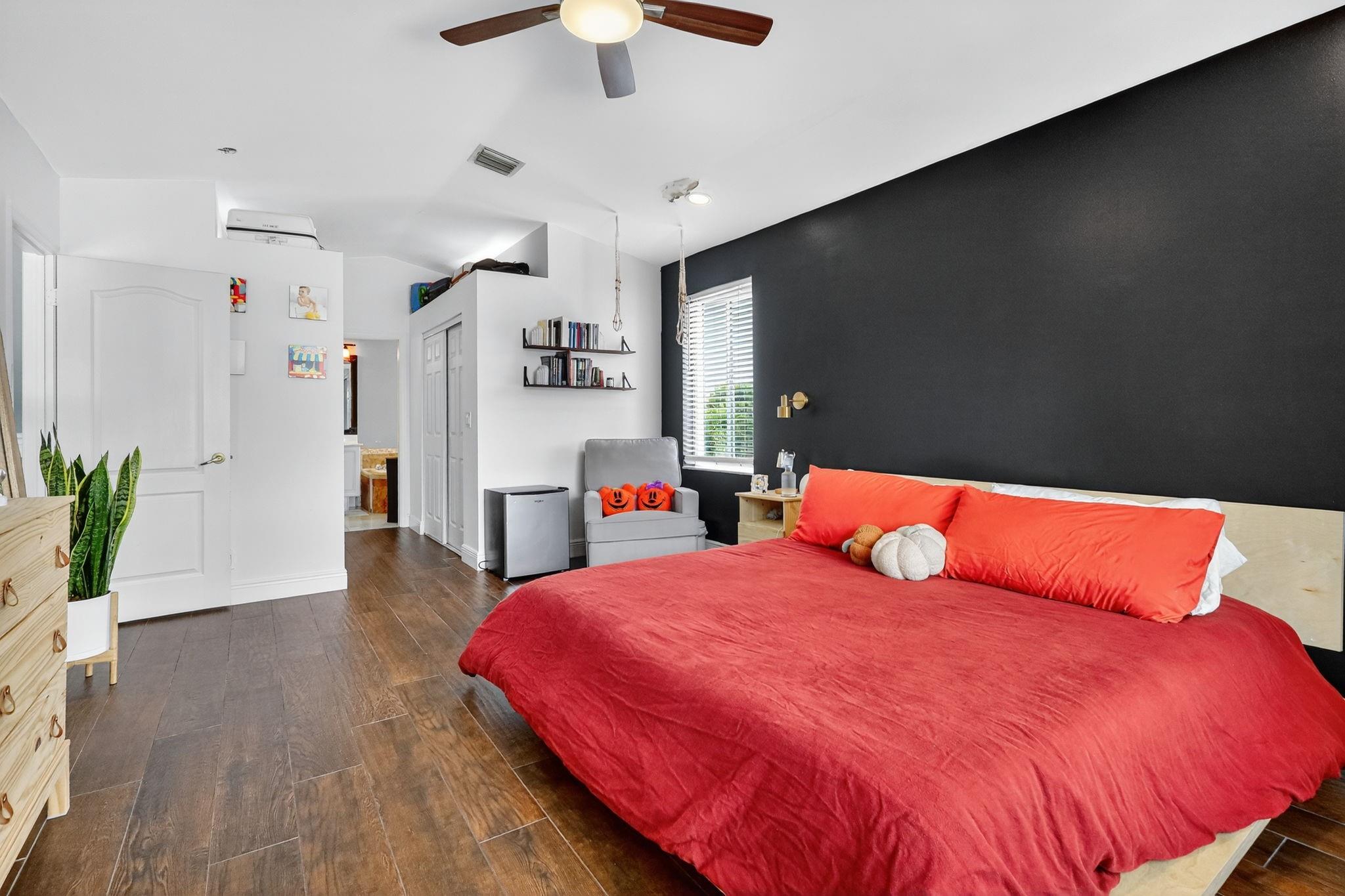 Encantada - Residential