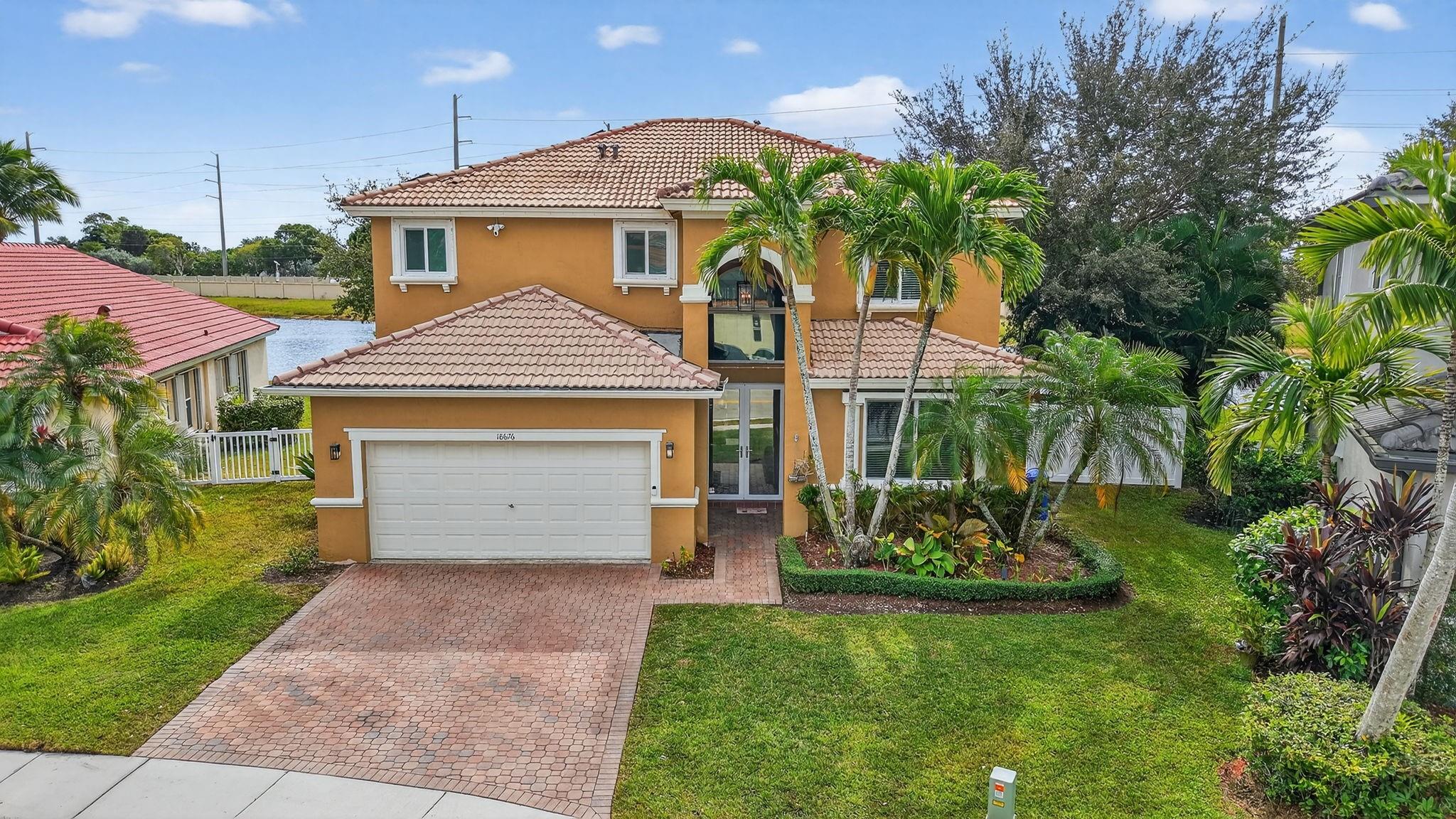 Encantada - Residential