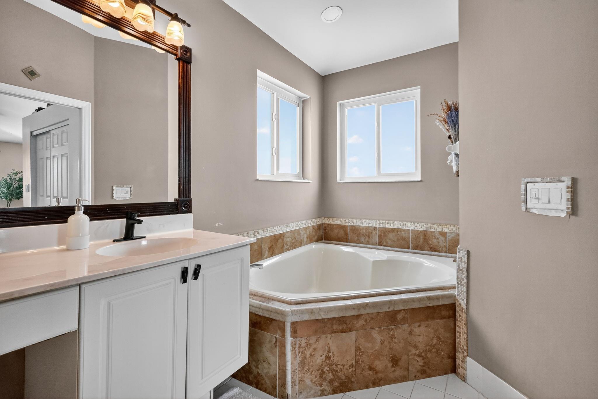 Encantada - Residential