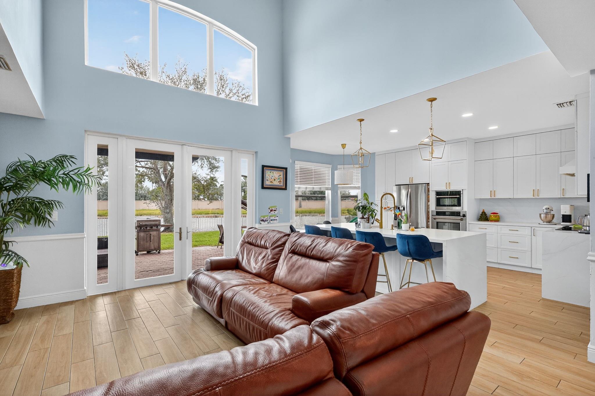 Encantada - Residential