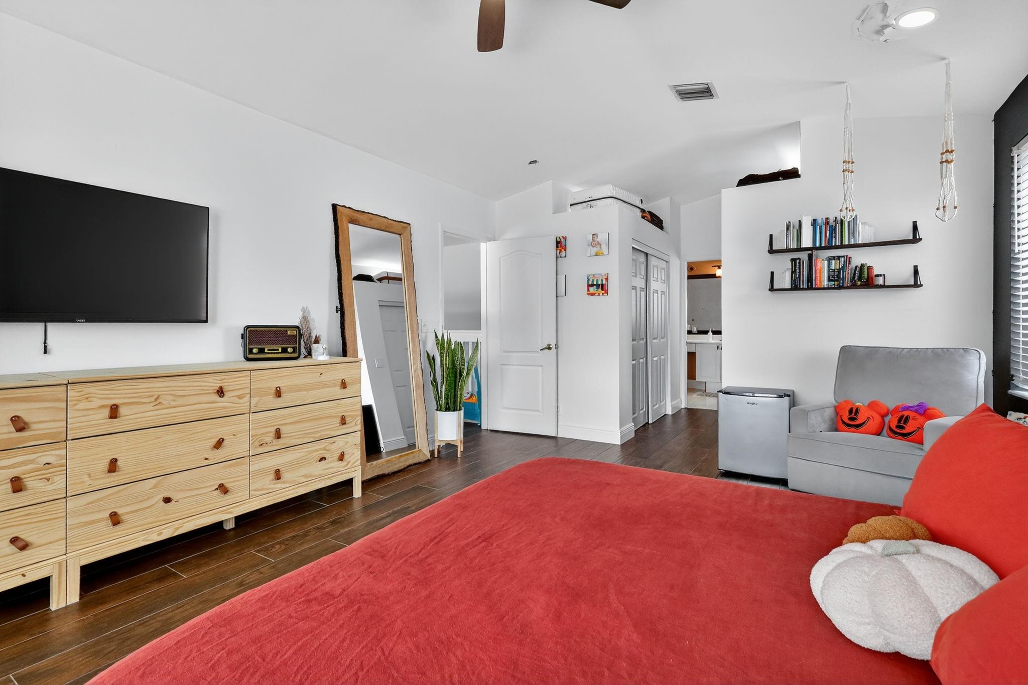 Encantada - Residential