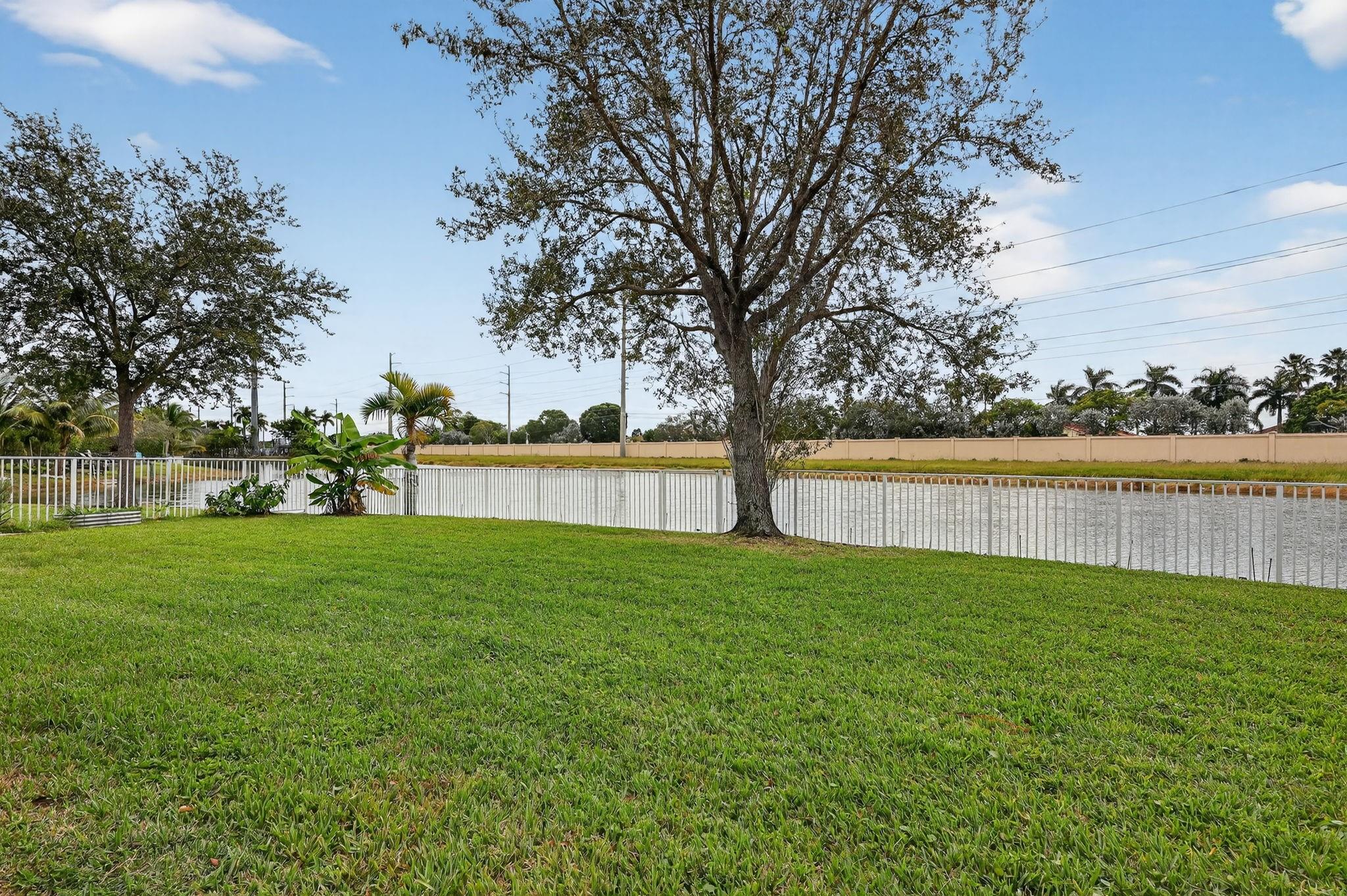 Encantada - Residential