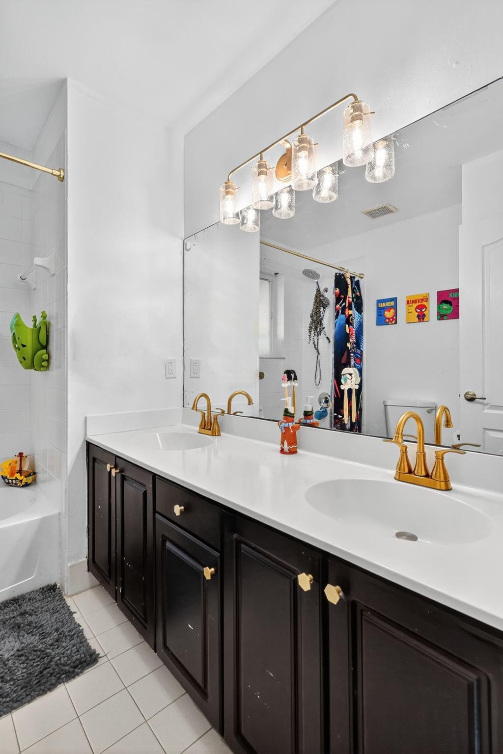 Encantada - Residential