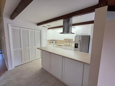 Tiny photo for 504 Briarwood Circle #1-54, Hollywood, FL 33024 (MLS # B26077696)