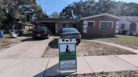 1106 S 7th Street Fort Pierce FL 34950