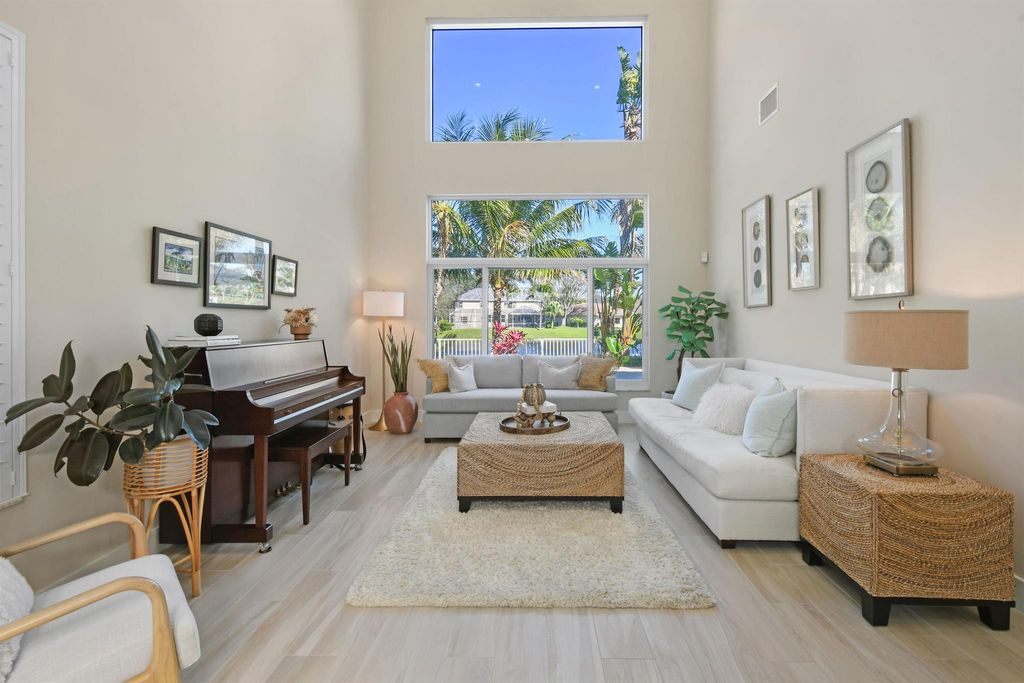 Photo of 264 Starling Lane N, Jupiter, FL 33458 (MLS # R10952515)