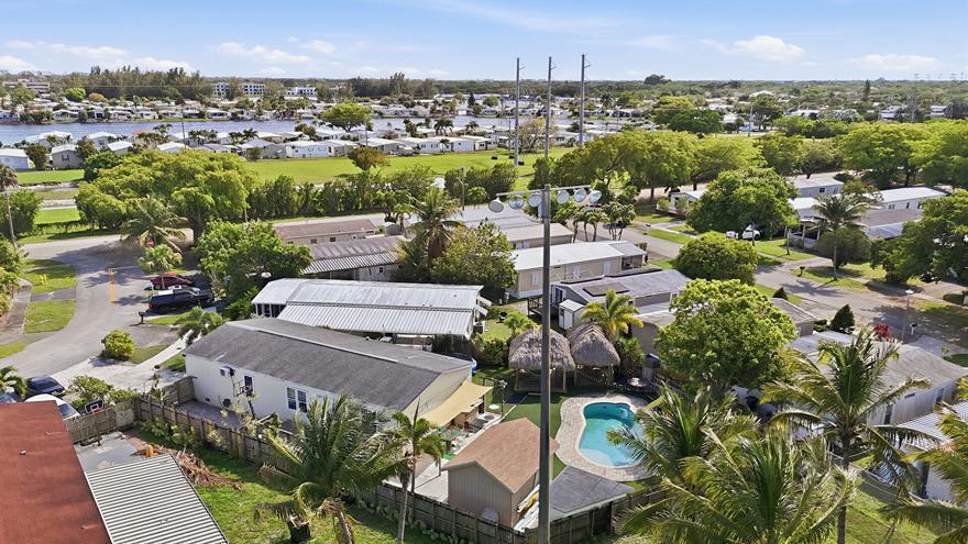 RAVENSWOOD NORTH - Residential