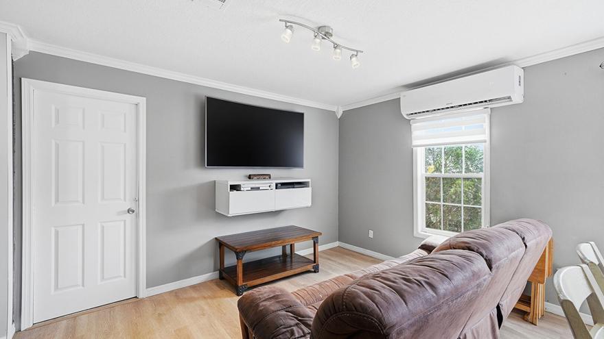 RAVENSWOOD NORTH - Residential