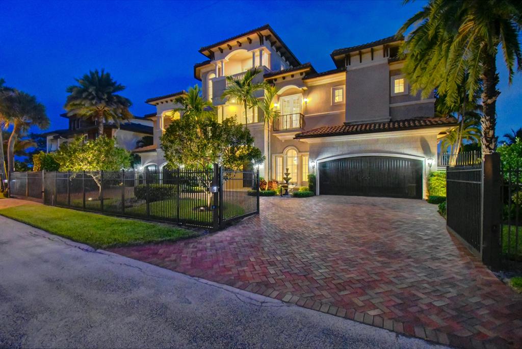 TROPIC ISLE - Residential