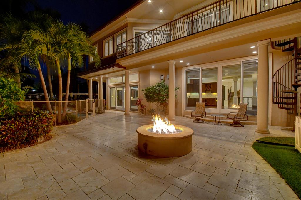 TROPIC ISLE - Residential