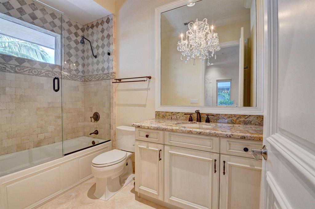 TROPIC ISLE - Residential