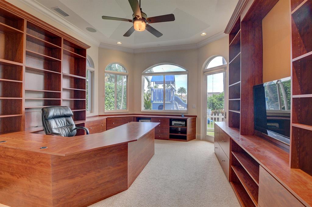 TROPIC ISLE - Residential