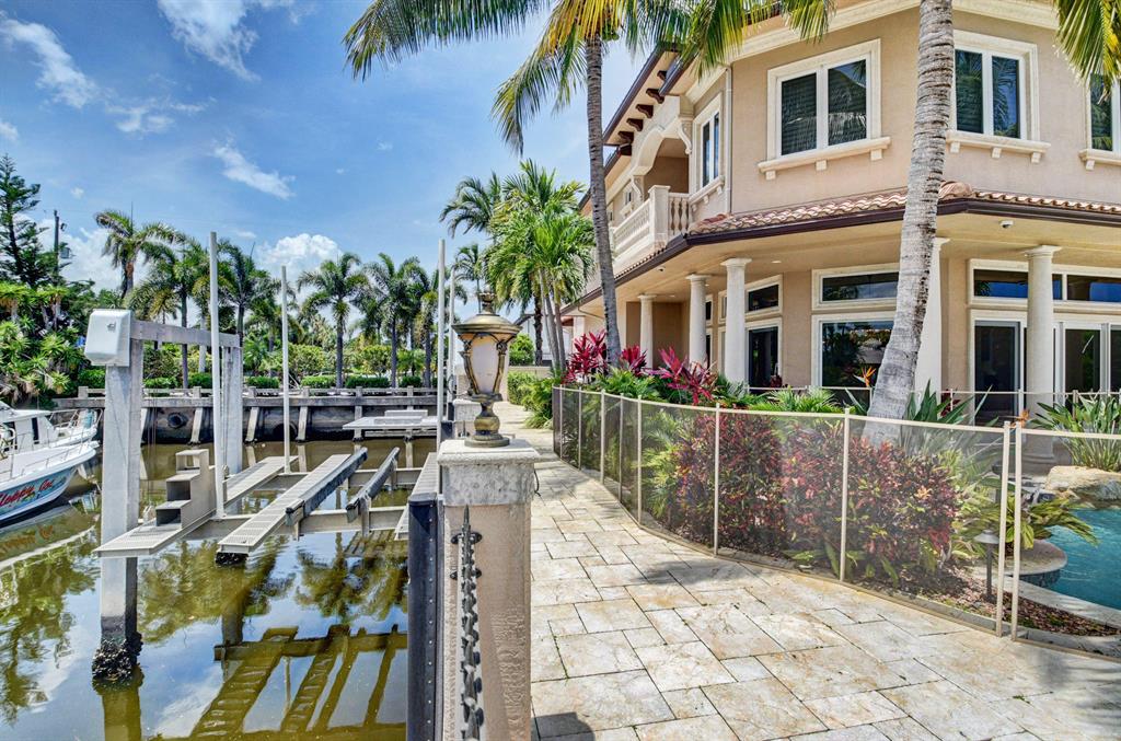 TROPIC ISLE - Residential