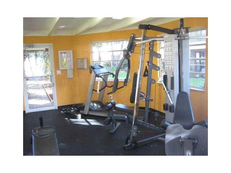 COCO CAY CONDO - Residential Lease