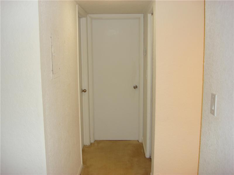 COCO CAY CONDO - Residential Lease