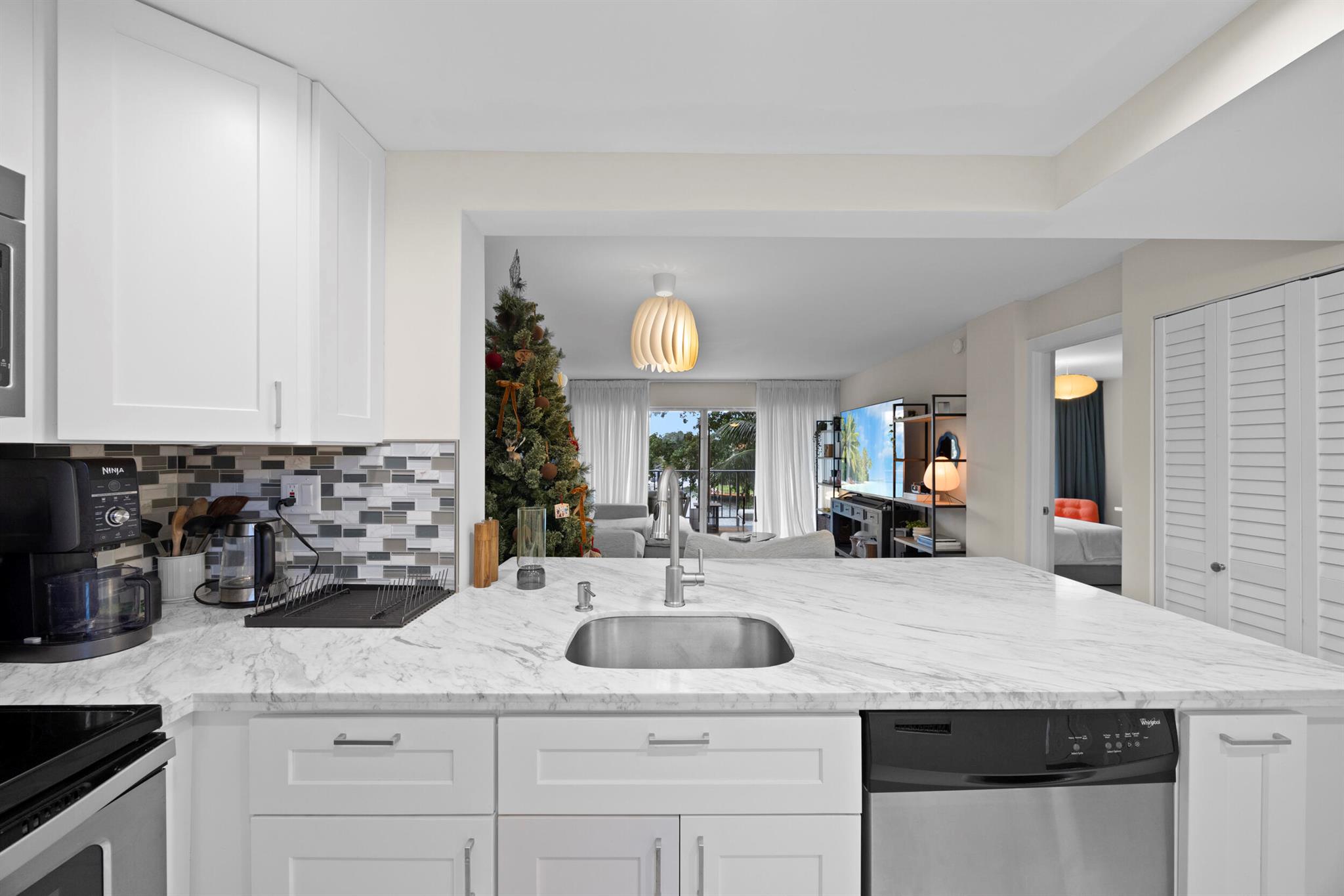 801 S South Federal Highway Highway