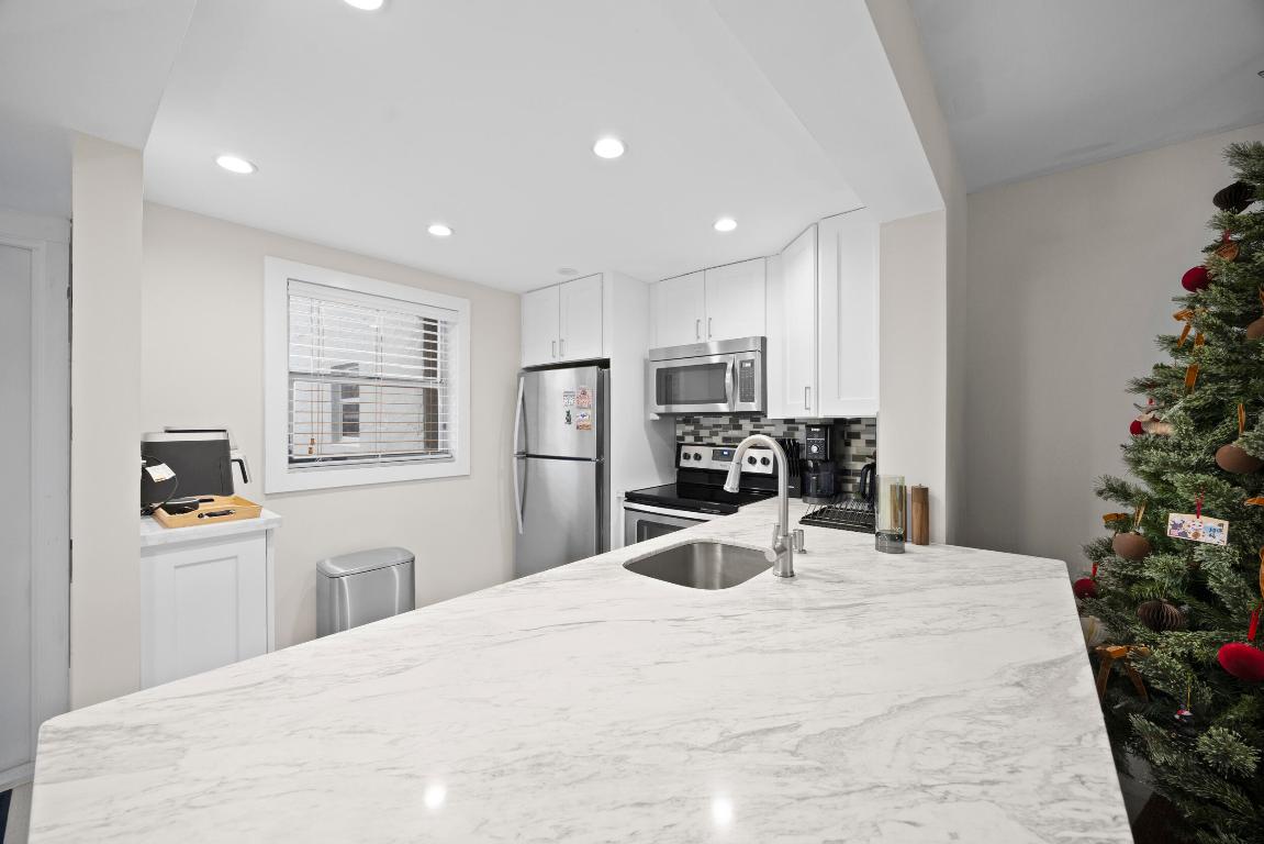 801 S South Federal Highway Highway