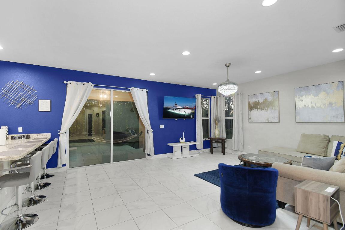 VIZCAYA FALLS PLAT 2 - Residential