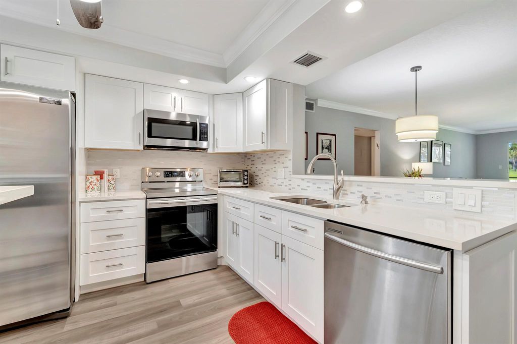 Photo of 3005 Portofino Isle #B1, Coconut Creek, FL 33066 (MLS # R10962104)