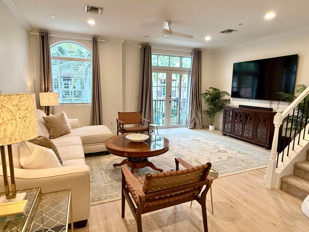 Photo of 809 Estancia Way, Boynton Beach, FL 33435 (MLS # R11118724)