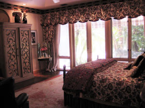 DEVON PLACE - Residential