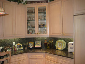 DEVON PLACE - Residential