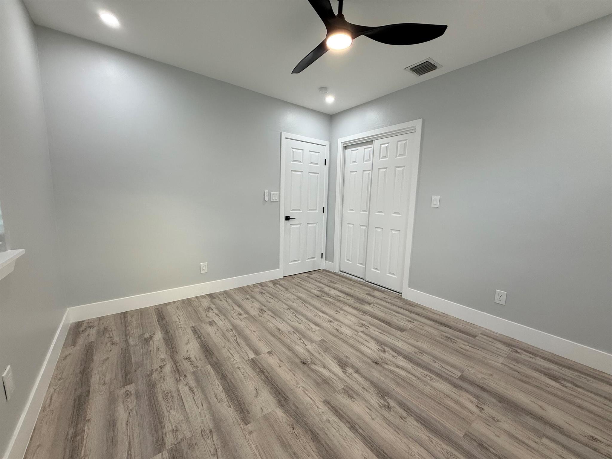 NICHOLS 1ST ADD TO DELRAY - Residential Lease