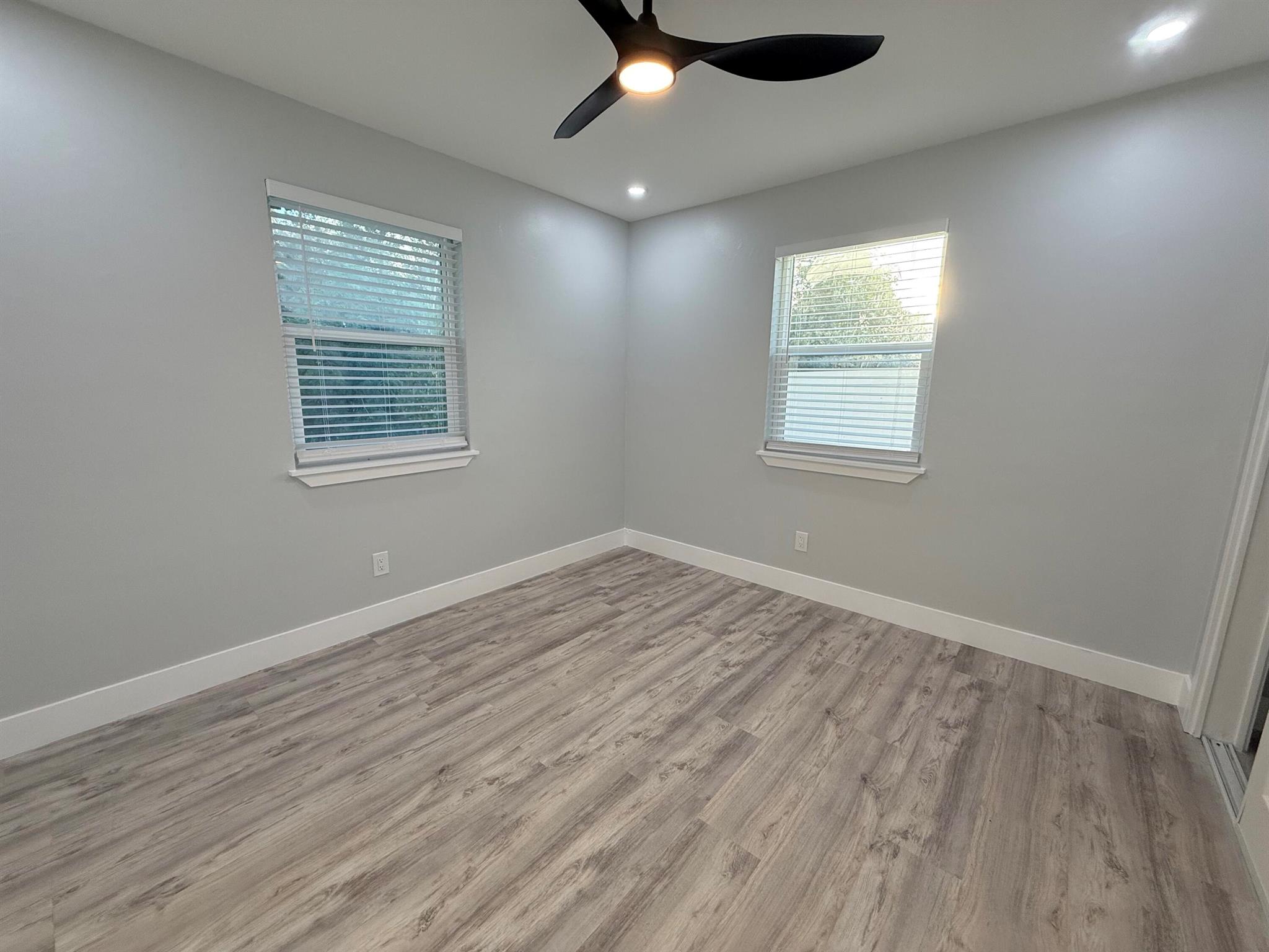 NICHOLS 1ST ADD TO DELRAY - Residential Lease