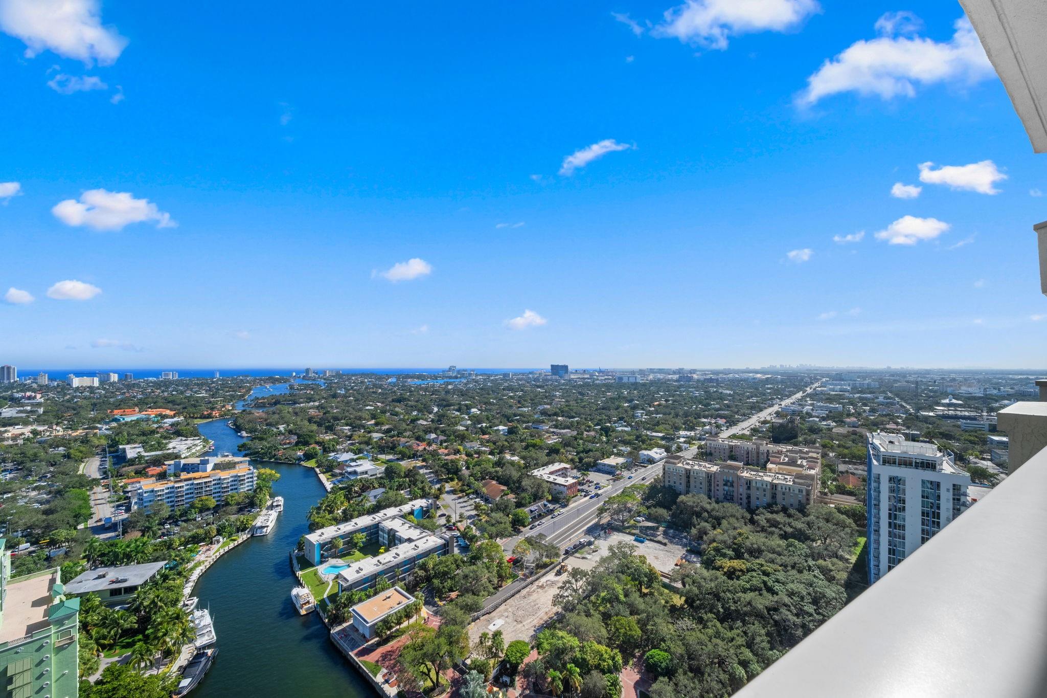 411 N New River Dr 3101