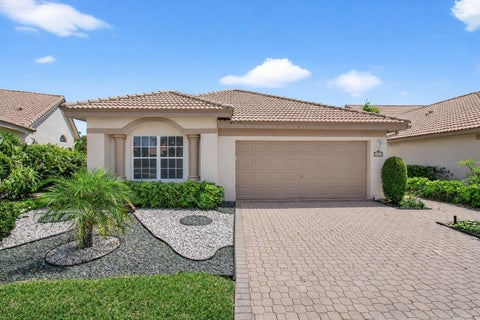 Photo of 8864 Shoal Creek Lane, Boynton Beach, FL 33472 (MLS # B26090418)