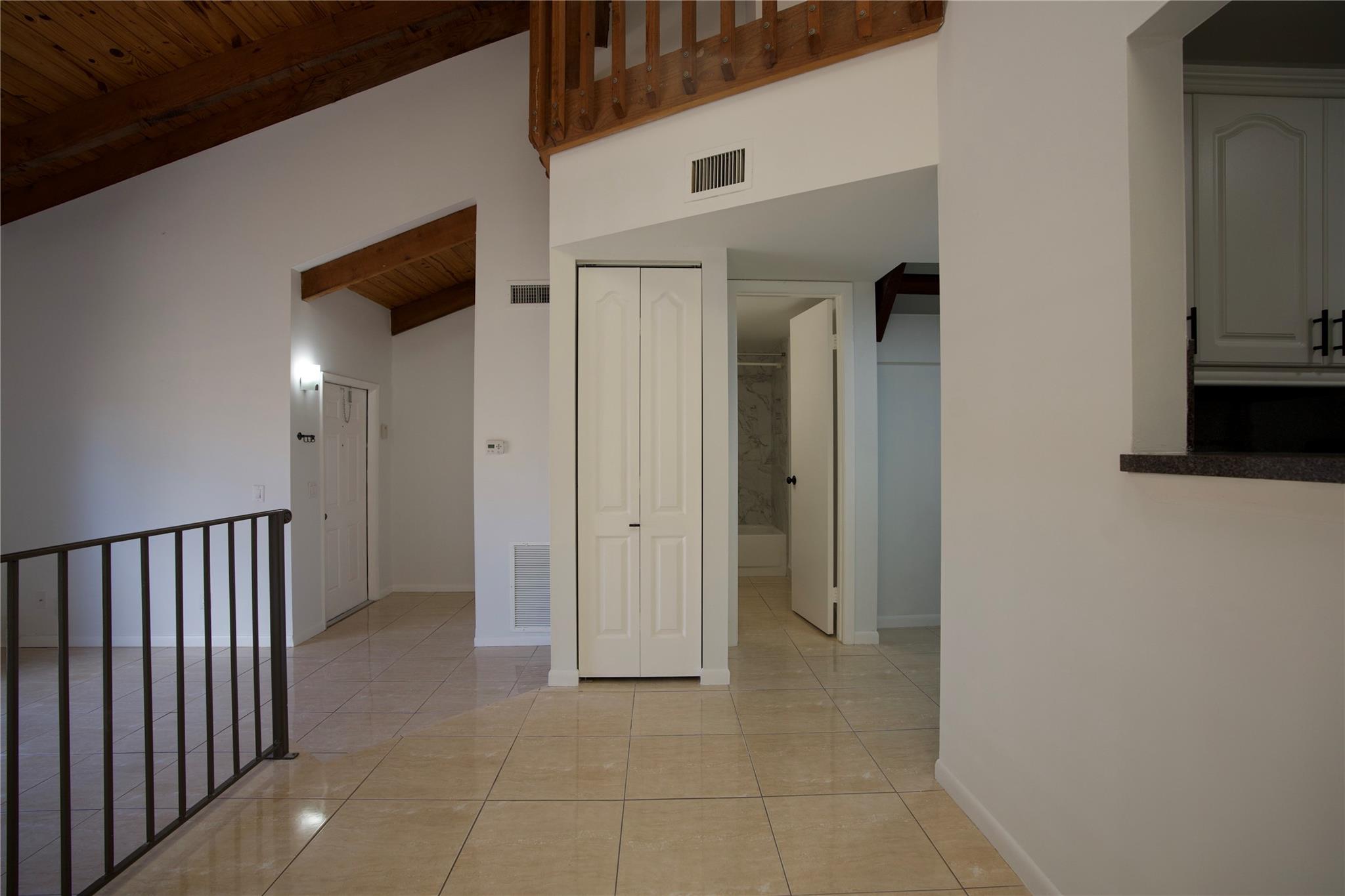 Arrowhead Golf & Tennis C - Residential Lease
