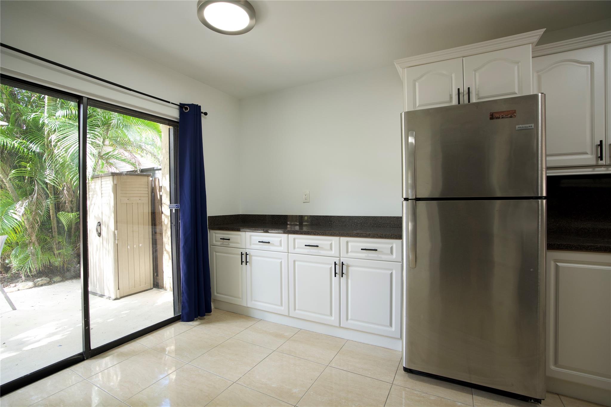 Arrowhead Golf & Tennis C - Residential Lease