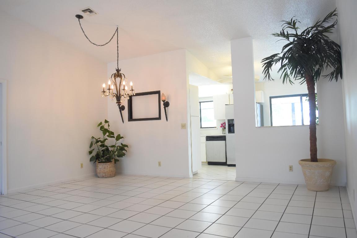 SPRINGTREE LAKES WEST III - Residential