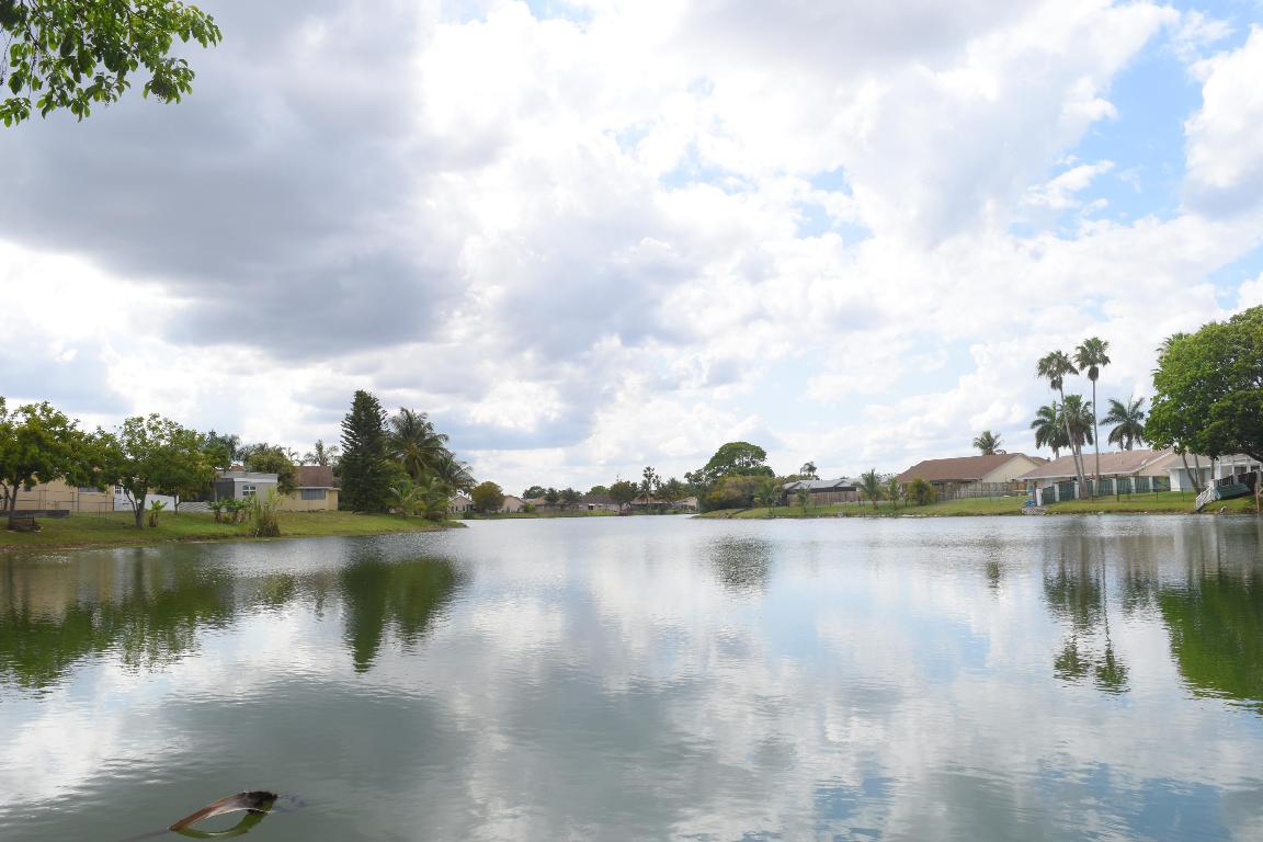 SPRINGTREE LAKES WEST III - Residential