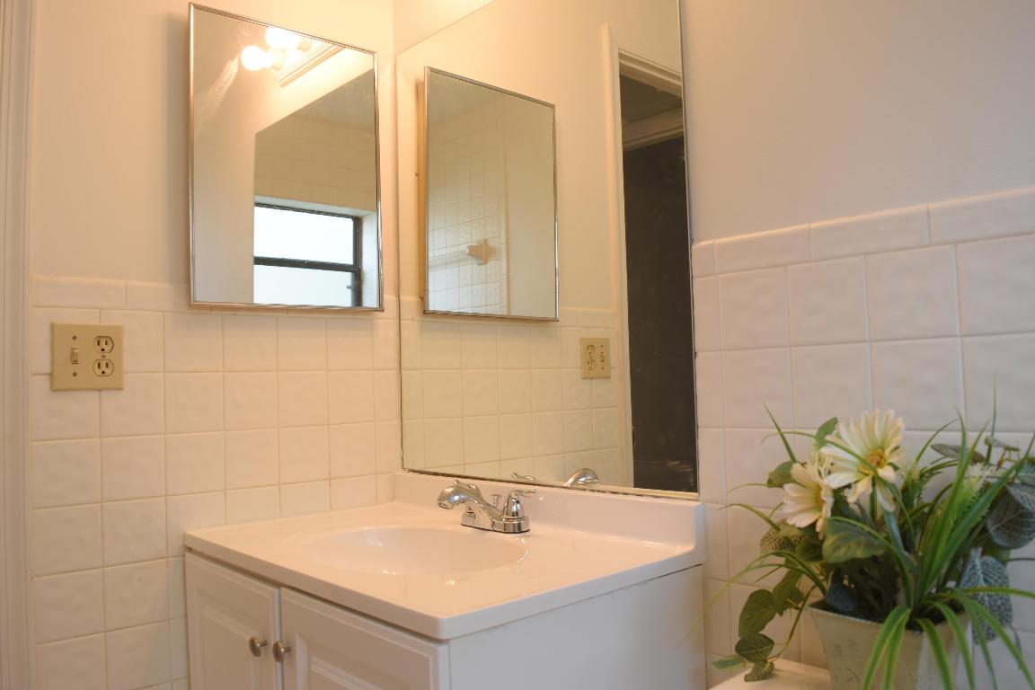 SPRINGTREE LAKES WEST III - Residential