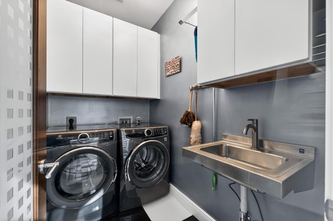 JUPITER INLET BEACH COLONY - Residential