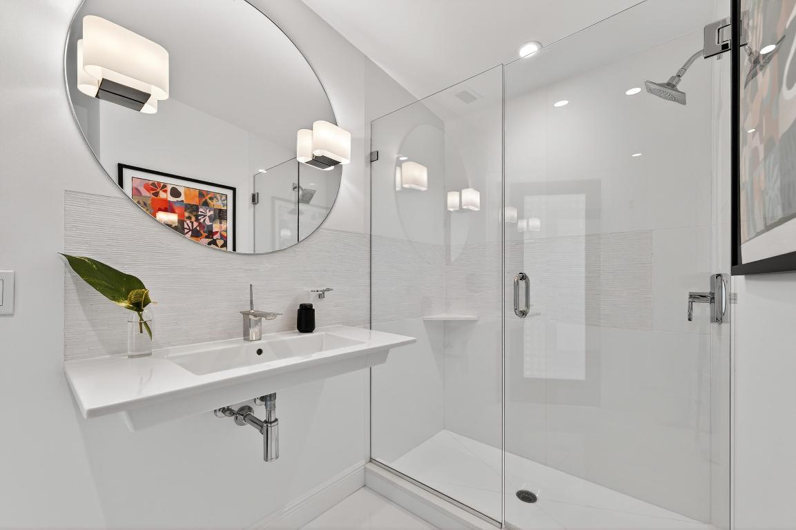 JUPITER INLET BEACH COLONY - Residential