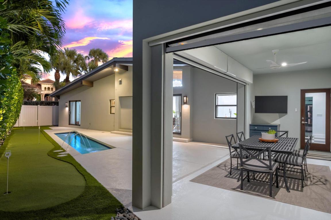 JUPITER INLET BEACH COLONY - Residential