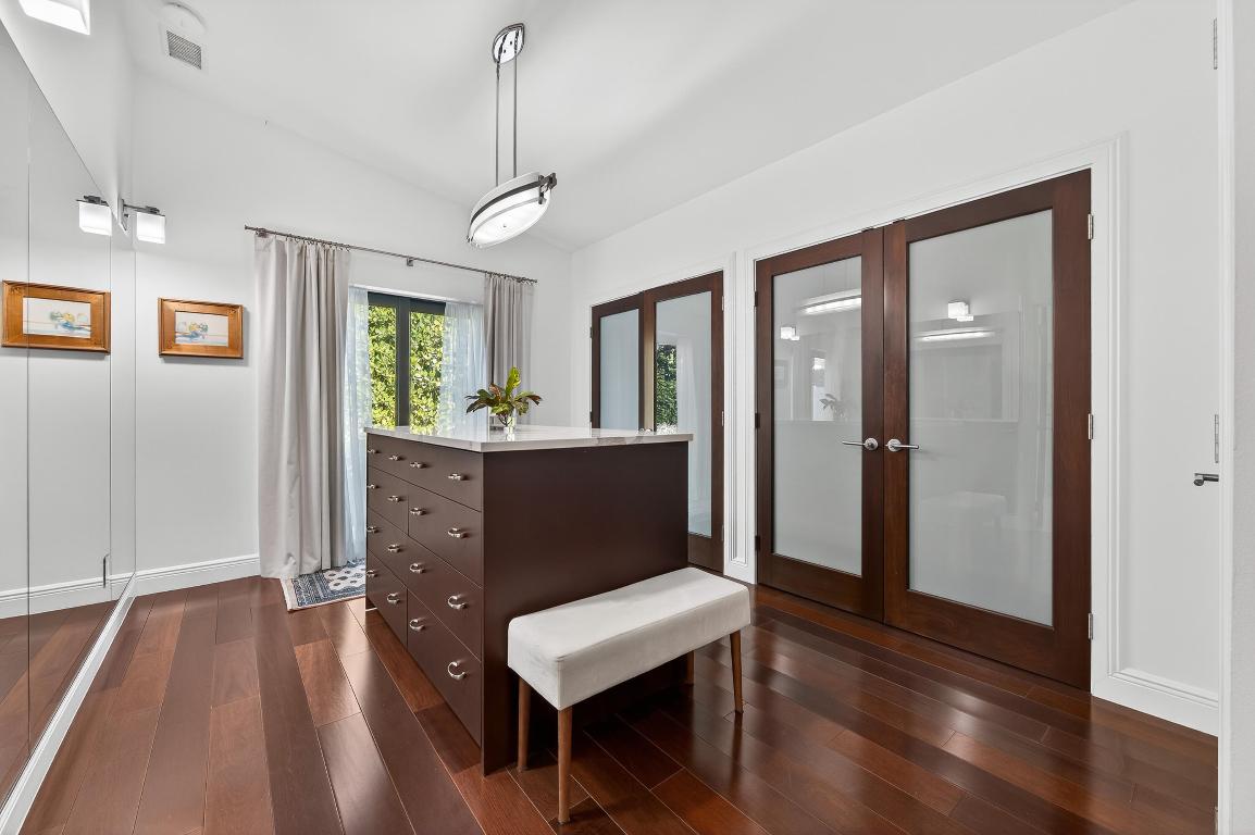 JUPITER INLET BEACH COLONY - Residential