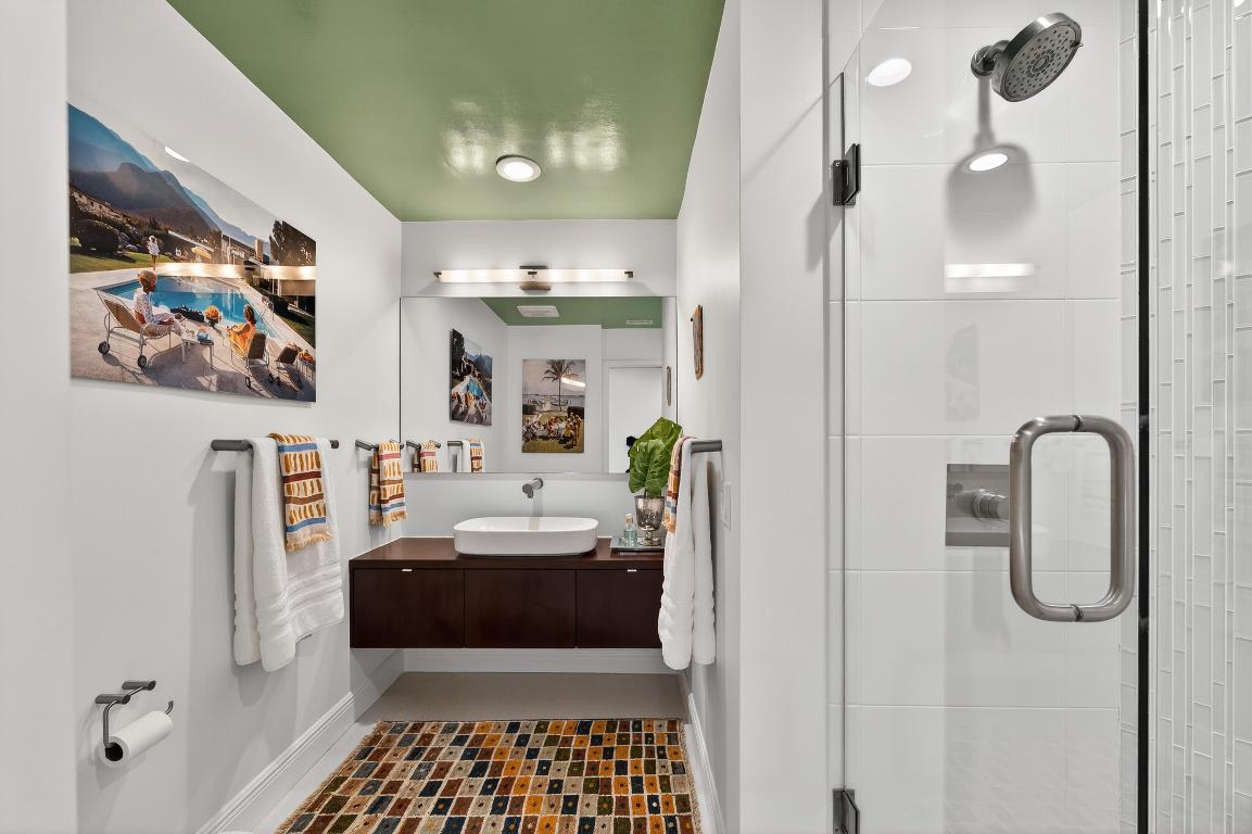 JUPITER INLET BEACH COLONY - Residential