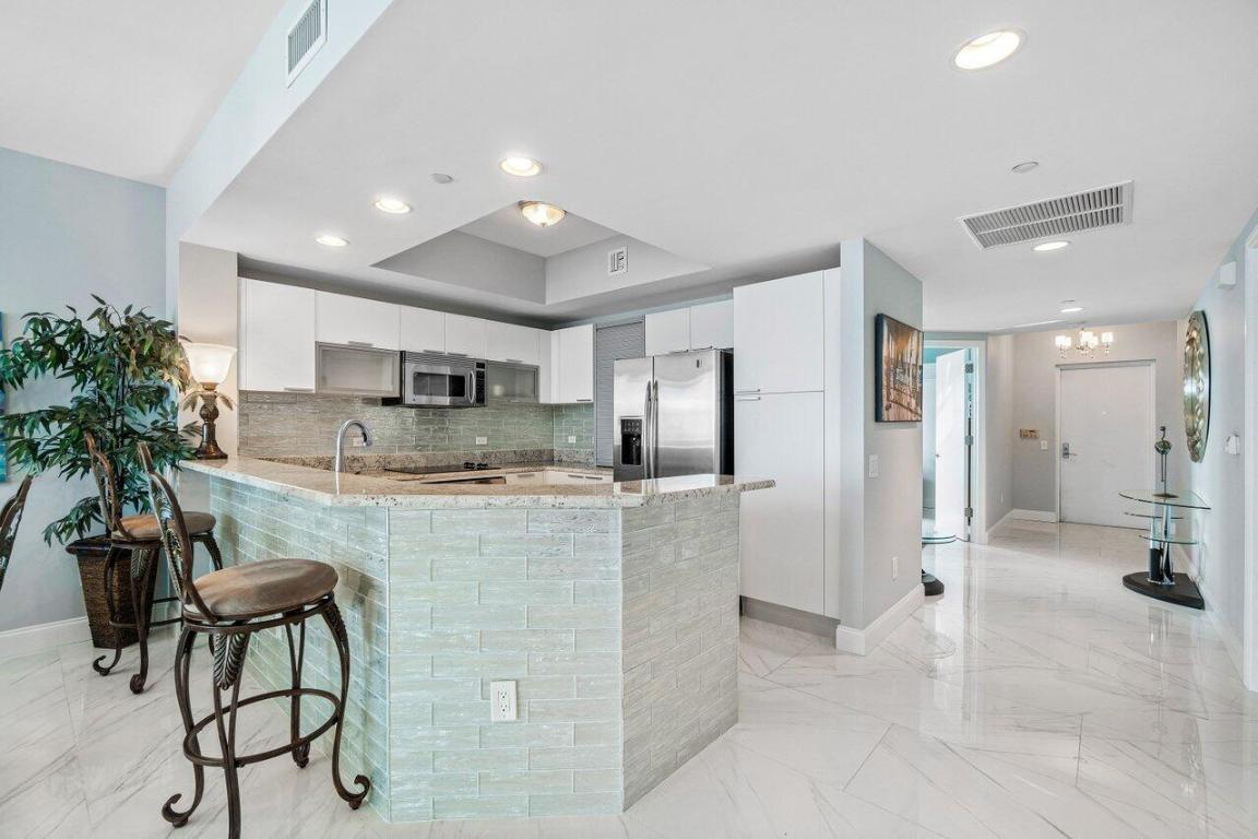 MARINA GRANDE RIVIERA BEACH CONDO - Residential Lease