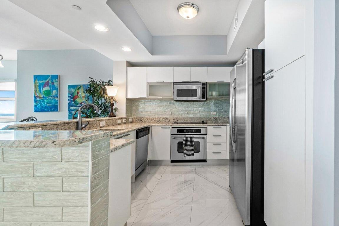 MARINA GRANDE RIVIERA BEACH CONDO - Residential Lease