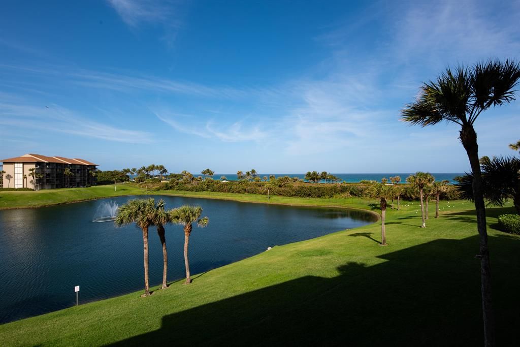 Photo of 601 S Seas 304 Drive #304, Jupiter, FL 33477 (MLS # R10693513)