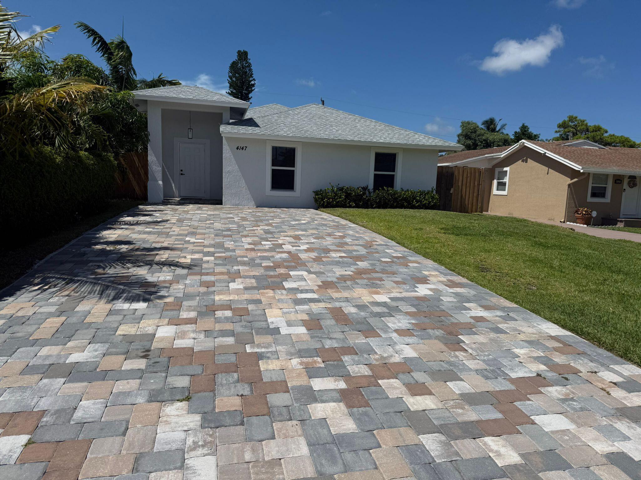 PINE AIR 4 - Residential