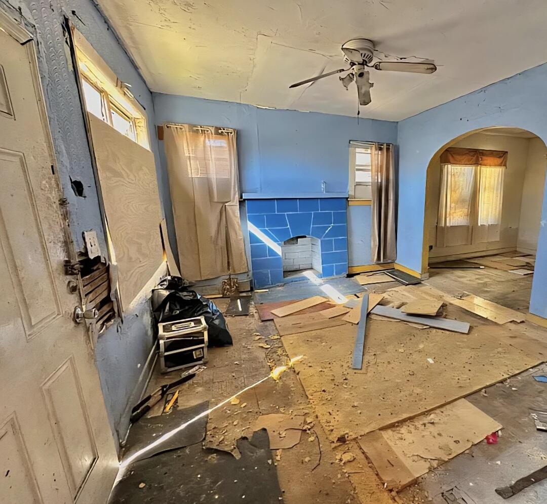 MONROE HEIGHTS - Residential