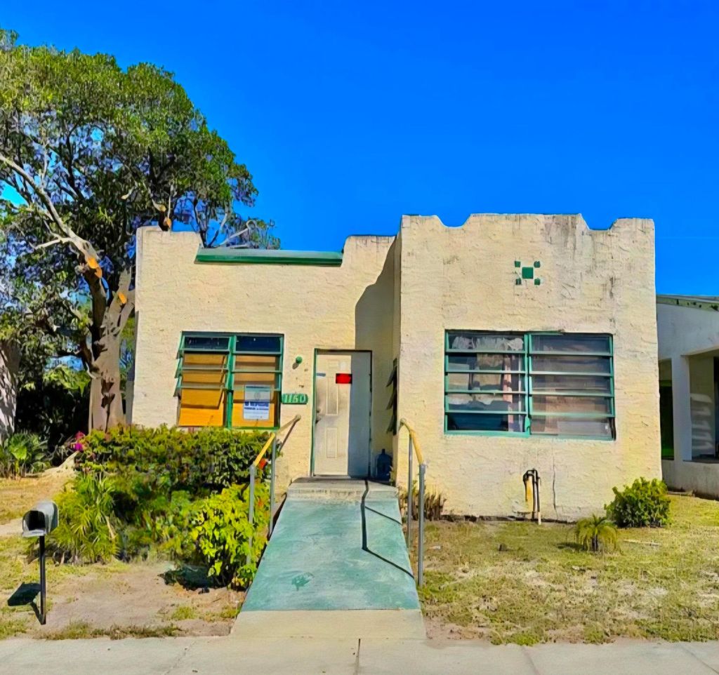 Photo of 1150 W 25th Street, Riviera Beach, FL 33404 (MLS # B26003084)