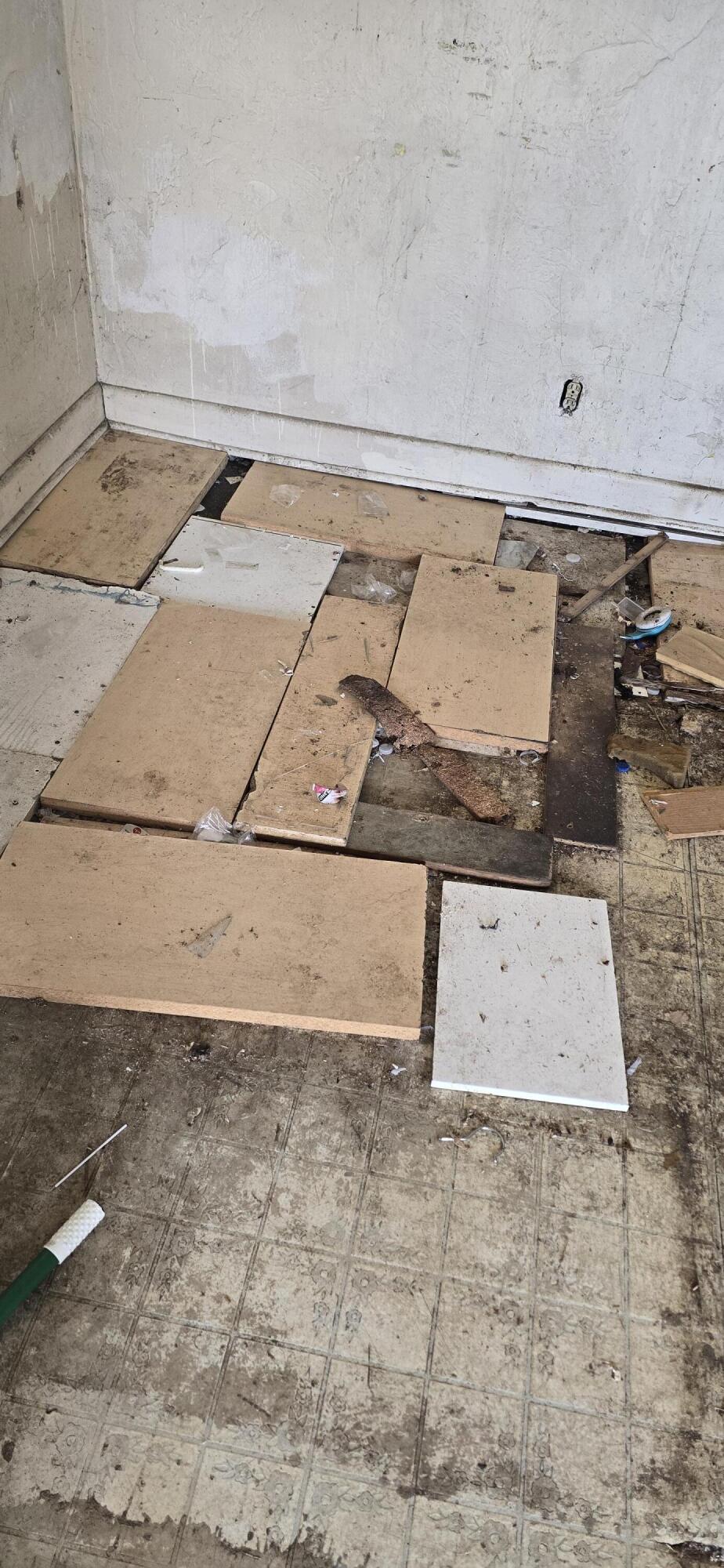 MONROE HEIGHTS - Residential